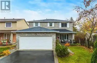 145 DRAGOON Drive Hamilton Ontario L9B2C9