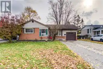 67 RENNIE Drive, Kitchener, Ontario N2A1J4, 5 Bedrooms Bedrooms, ,2 BathroomsBathrooms,All Houses,For Sale,RENNIE,40680755