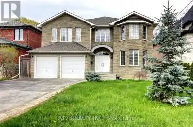 31 Shaver Avenue Toronto (Islington-City Centre West) Ontario M9B3T2