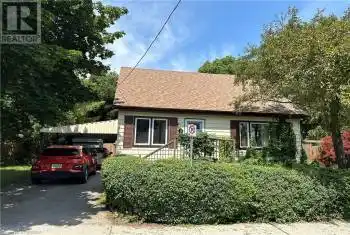 8 STERLING Street, Brantford, Ontario N3T4B1, 4 Bedrooms Bedrooms, ,2 BathroomsBathrooms,All Houses,For Rent,STERLING,40680078