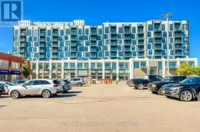 509 Dundas Street Unit# 812 Oakville Ontario L6M4M2