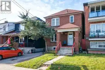 94 Fairbank Avenue, Toronto (Briar Hill-Belgravia), Ontario M6E3Y7, 3 Bedrooms Bedrooms, ,1 BathroomBathrooms,All Houses,For Sale,Fairbank,W11527962