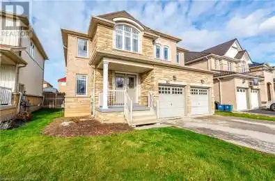 82 BARRETT Avenue Brantford Ontario N3S0B4