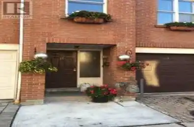 13 Portneuf Court Toronto (Waterfront Communities) Ontario M5A4E4