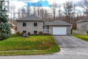 18 WALKER Way, South Bruce Peninsula, Ontario N0H2G0, 4 Bedrooms Bedrooms, ,3 BathroomsBathrooms,All Houses,For Sale,WALKER,X11879915