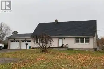 828 South Pelham Road, Welland (767 - N. Welland), Ontario L3C3E1, 4 Bedrooms Bedrooms, ,2 BathroomsBathrooms,All Houses,For Sale,South Pelham,X11887835