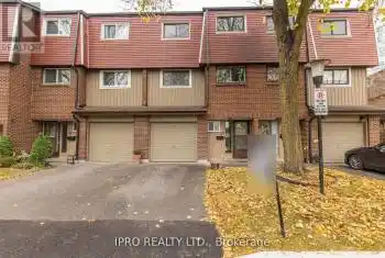 1310 Fieldlight Blvd Unit# 49, Pickering, Ontario L1V 2Y8, 3 Bedrooms Bedrooms, 6 Rooms Rooms,2 BathroomsBathrooms,All Houses,Sold,Fieldlight,E11888894