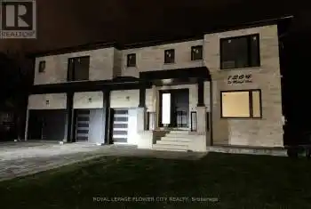 1264 St Marys Avenue, Mississauga (Lakeview), Ontario L5E1H7, 7 Bedrooms Bedrooms, ,5 BathroomsBathrooms,All Houses,For Sale,St Marys,W11888907