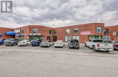 800 Arrow Road Unit# 7 Toronto (Humbermede) Ontario M9M2Z8