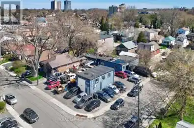 3 Elward Boulevard Toronto (Oakridge) Ontario M1L3L1