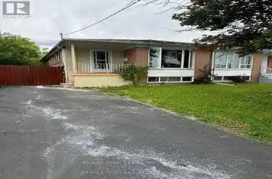 7335 Darcel Avenue Mississauga (Malton) Ontario L4T2X4