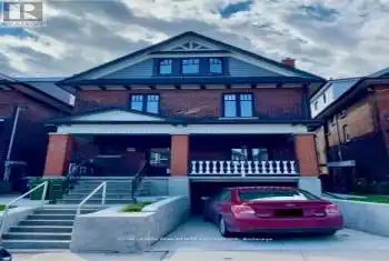 242 Keele Street Unit# Lower, Toronto (High Park North), Ontario M6P2K3, 1 Bedroom Bedrooms, ,1 BathroomBathrooms,All Houses,For Rent,Keele,W11908487