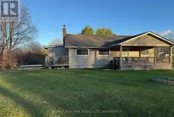 361 Pleasant Beach Road, Port Colborne (874 - Sherkston), Ontario L0S1R0, 3 Bedrooms Bedrooms, ,1 BathroomBathrooms,All Houses,For Rent,Pleasant Beach,X11908767