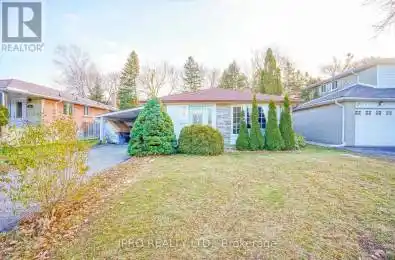 16 Cresthaven Drive Toronto (Hillcrest Village) Ontario M2H1L7