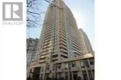 23 Hollywood Avenue Unit# Ph206 Toronto (Willowdale East) Ontario M2N7