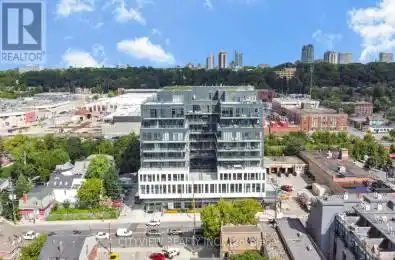 500 Dupont Street Unit# PH2 Toronto (Annex) Ontario M6G1Y7