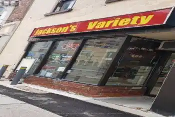 39 Queen Street, Brampton (Downtown Brampton), Ontario L6W2A7, ,Commercial,For Sale,Queen,W10434036