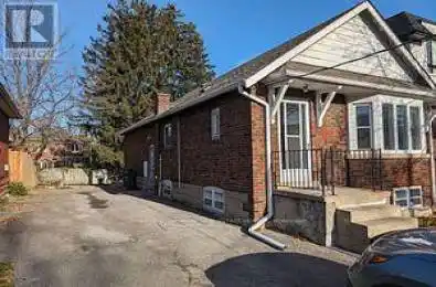 76 Burndale Avenue Toronto (Lansing-Westgate) Ontario M2N1S7