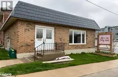 36 TROWBRIDGE Street Meaford Ontario N4L1G1