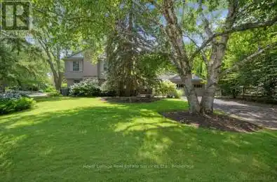 250 Dalewood Drive Oakville (Eastlake) Ontario L6J4P3