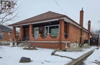 39 Mayall Avenue Toronto (Downsview-Roding-CFB) Ontario M3L1E7