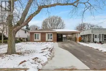 11 Trinidad Crescent, St. Catharines (437 - Lakeshore), Ontario L2N3S6, 5 Bedrooms Bedrooms, ,2 BathroomsBathrooms,All Houses,For Sale,Trinidad,X11932014