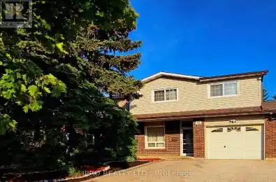 12 Simmons Boulevard Brampton (Madoc) Ontario L6V3X4