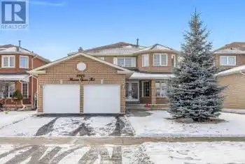 8918 Martin Grove Road, Vaughan (West Woodbridge), Ontario L4H1C3, 5 Bedrooms Bedrooms, ,4 BathroomsBathrooms,All Houses,For Sale,Martin Grove,N11936355