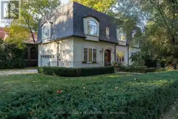 425 Reynolds Street, Oakville (1013 - OO Old Oakville), Ontario L6J3M5, 4 Bedrooms Bedrooms, ,4 BathroomsBathrooms,All Houses,For Sale,Reynolds,W11939530