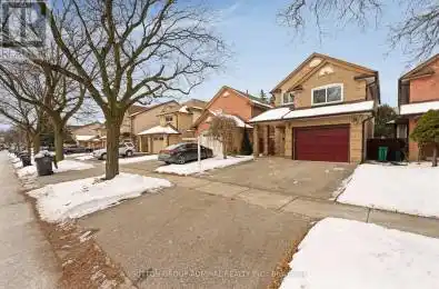 52 GARDEN Avenue Brampton (Brampton West) Ontario L6X1M6