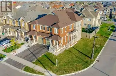 63 Frenchpark Circle Brampton (Credit Valley) Ontario L6X0Y6