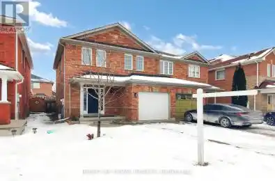 22 Hollingsworth Circle Brampton (Fletcher's Meadow) Ontario L7A0J7