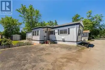 4594 MARTHA Lane, Lincoln (982 - Beamsville), Ontario L0R1B1, 3 Bedrooms Bedrooms, ,1 BathroomBathrooms,Commercial,For Sale,MARTHA,X11944124