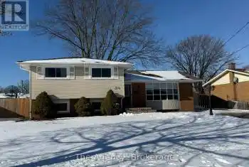 24 GLADYS Avenue, Welland (773 - Lincoln/Crowland), Ontario L3B1G2, 4 Bedrooms Bedrooms, ,2 BathroomsBathrooms,All Houses,For Sale,GLADYS,X11945413