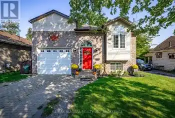 35 Davidson Street, St. Catharines (450 - E. Chester), Ontario L2R2V3, 4 Bedrooms Bedrooms, ,2 BathroomsBathrooms,All Houses,For Sale,Davidson,X11945203