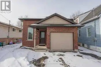 282 Wright Street, Welland (773 - Lincoln/Crowland), Ontario L3B2K3, 3 Bedrooms Bedrooms, ,2 BathroomsBathrooms,All Houses,For Sale,Wright,X11946535