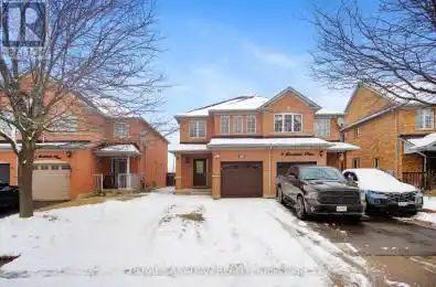 11 Revelstoke Place Brampton (Sandringham-Wellington) Ontario L6R3G3