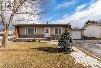 4539 ONTARIO Street, Lincoln, Ontario L0R1B5, 2 Bedrooms Bedrooms, ,1 BathroomBathrooms,All Houses,For Sale,ONTARIO,40692869