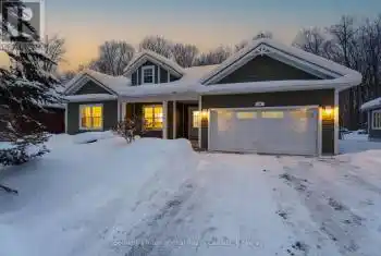 24 Homestead Lane, Huntsville (Chaffey), Ontario P1H2N8, 3 Bedrooms Bedrooms, ,2 BathroomsBathrooms,All Houses,For Sale,Homestead,X11958359