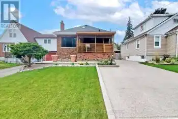 62 Montrose Avenue, Hamilton (Rosedale), Ontario L8K4Y4, 4 Bedrooms Bedrooms, ,5 BathroomsBathrooms,All Houses,For Sale,Montrose,X11958719