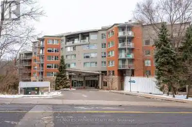 77 GOVERNORS Road Unit# 201 Hamilton (Dundas) Ontario L9H7N8