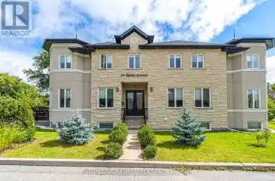 24 Ranee Avenue Toronto (Englemount-Lawrence) Ontario M6A1M6