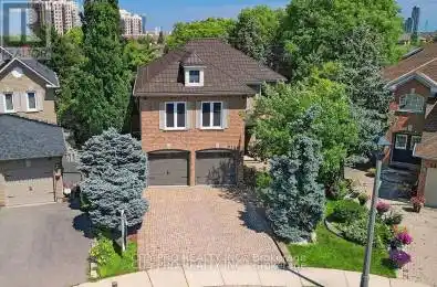 5121 Parkplace Circle Mississauga (East Credit) Ontario L5V2M1