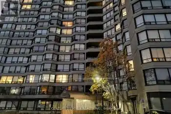 7440 Bathurst Street Unit# 401, Vaughan (Brownridge), Ontario L4J7K8, 2 Bedrooms Bedrooms, ,2 BathroomsBathrooms,Condo,For Rent,Bathurst,N11965207