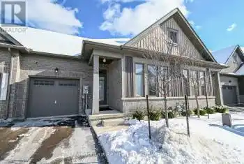 28 Cosmopolitan Common, St. Catharines (444 - Carlton/Bunting), Ontario L2M0B8, 2 Bedrooms Bedrooms, ,2 BathroomsBathrooms,All Houses,For Sale,Cosmopolitan Common,X11967952