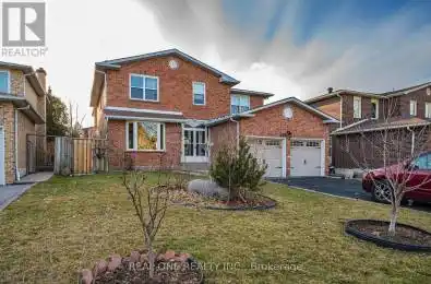 560 Dahlia Crescent Pickering (Rosebank) Ontario L1W3G5