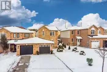 59 Hawthorne Crescent, Barrie (Ardagh), Ontario L4N9Y7, 3 Bedrooms Bedrooms, ,3 BathroomsBathrooms,All Houses,For Sale,Hawthorne,S11967667