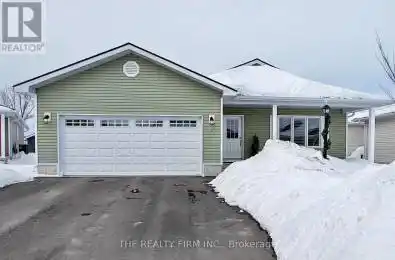 255 Lake Breeze Drive Ashfield-Colborne-Wawanosh Ontario N7A3Y3