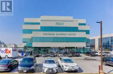 7800 Woodbine Avenue Unit# 306 Markham (Milliken Mills West) Ontario L