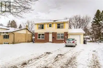 42 CARDILL Crescent Waterloo Ontario N2L3Y6